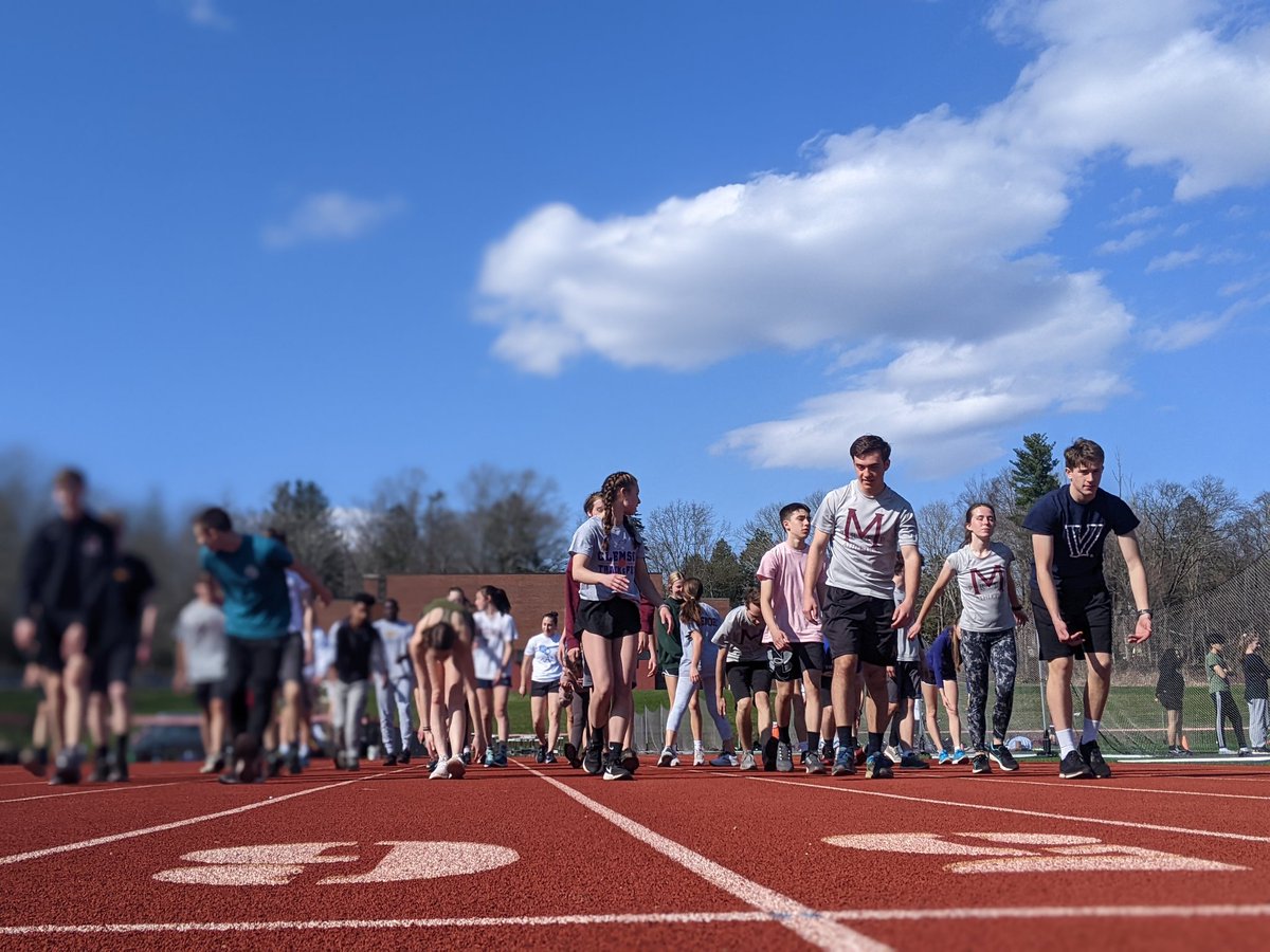 MPrepTrack's tweet photo. Today was a gift. Early season great weather... athletes came ready to work hard, support each other, and grow in their events. Really proud of you all!
#PRMindSet https://t.co/5JInXPbAlt