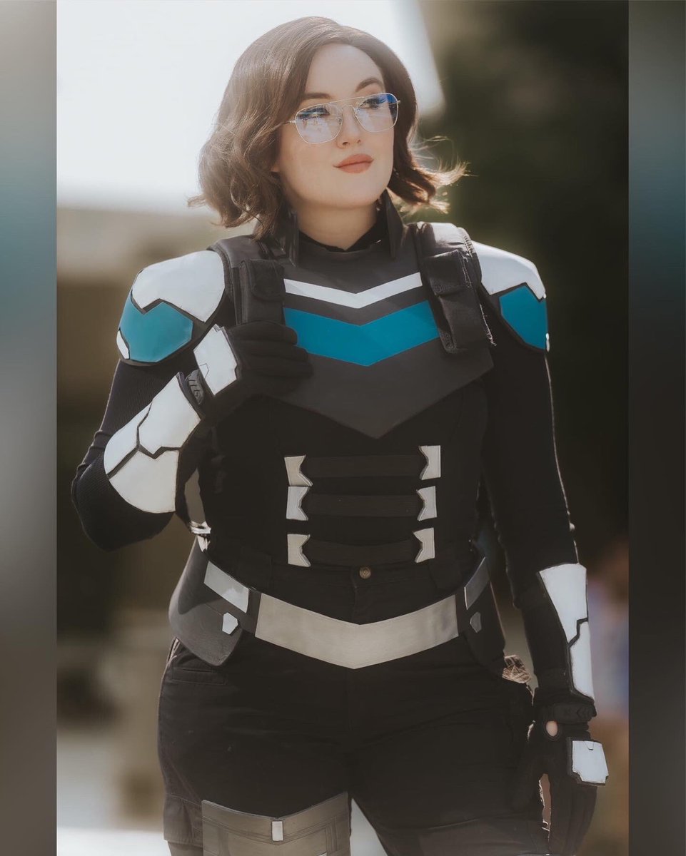 aims_fire's tweet photo. Vigilante my beloved 🧜🏻‍♂️ #vigilante #Peacemaker  📸: @YorkInABox https://t.co/BPEm7rXrXB