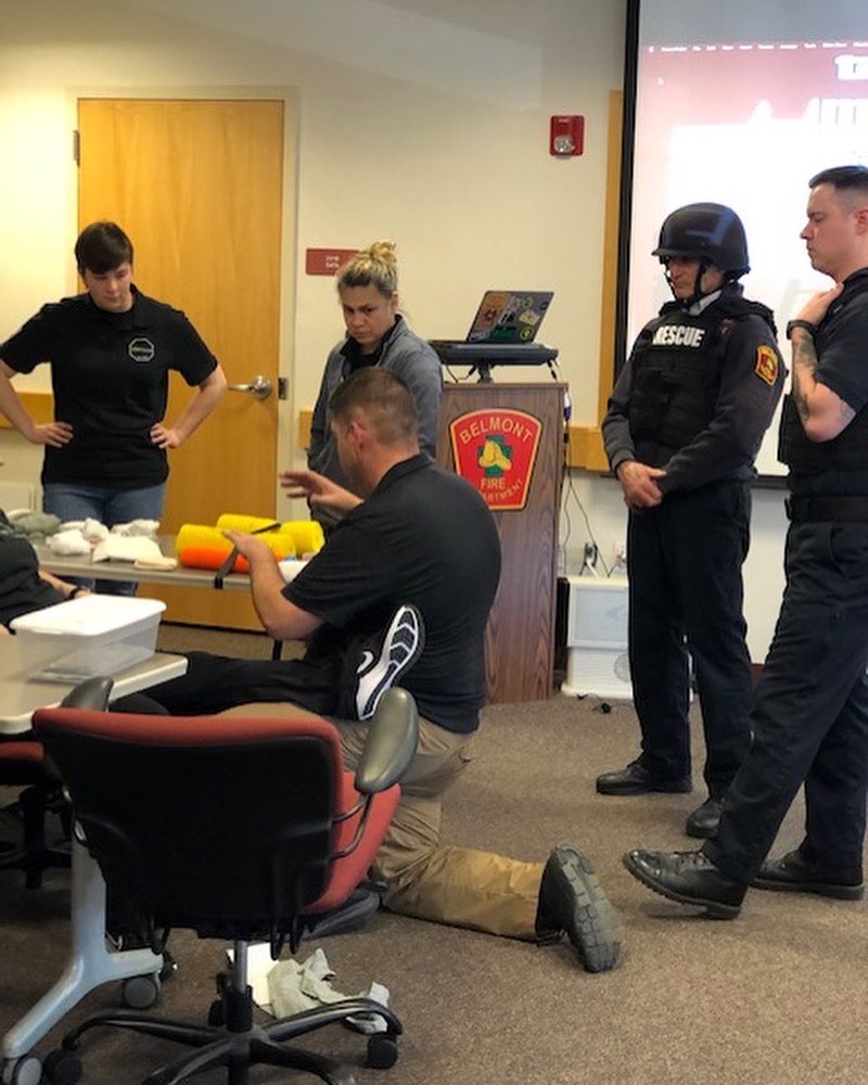BelmontIAFF1637's tweet photo. Belmont FFs are taking place in #rescuetaskforce training this week along side Belmont PD officers. They are learning how to quickly assess, triage and treat injuries individuals in an active shooter/hostile event response (ASHER). #Training is provided by OSA Group. #belmontfire https://t.co/nvfJl1bAAE