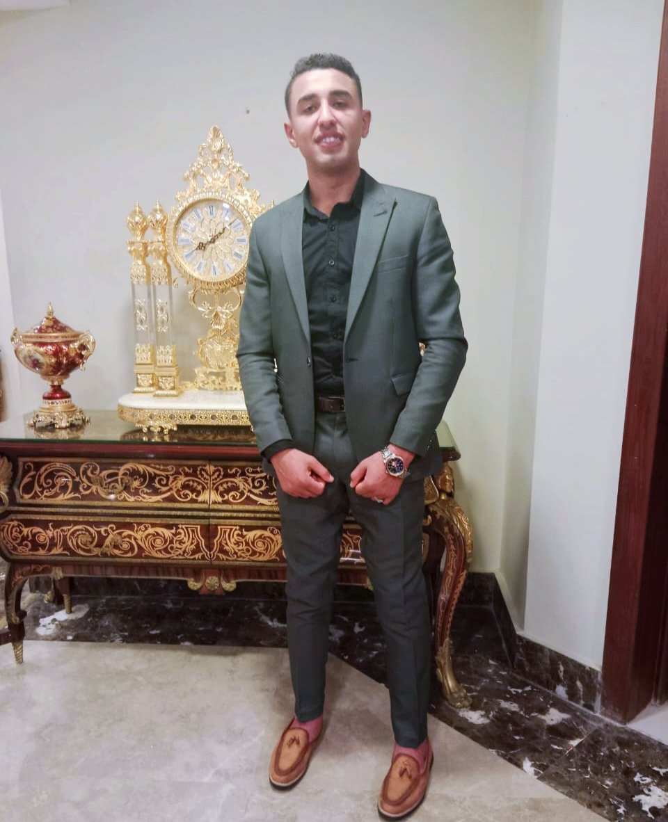 استبشر خيرا سيأتيك أجمل مما تتخيل."