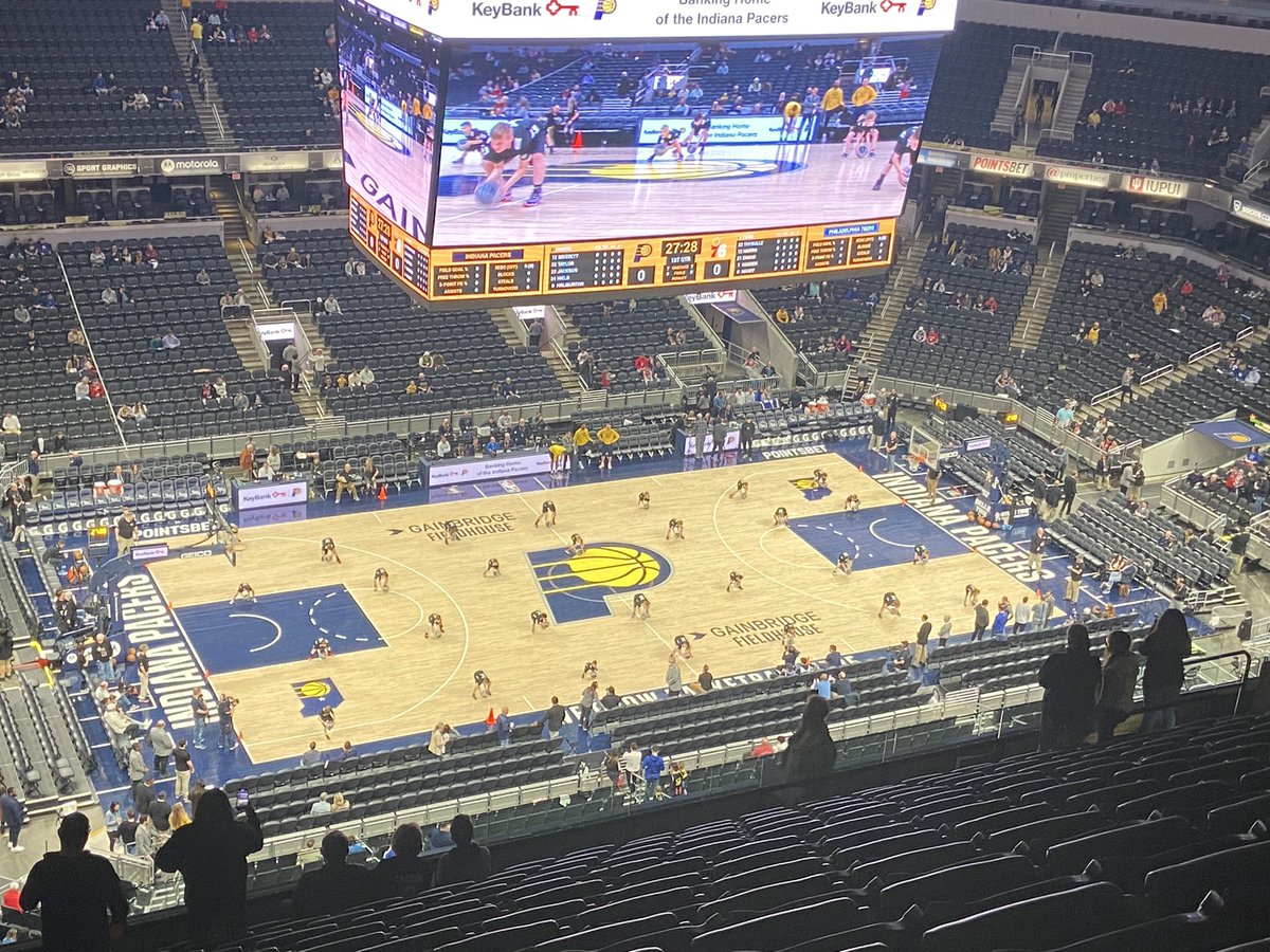 606PLUS's tweet photo. XTeam @ Gainbridge field house! #pacersgamenight https://t.co/jsDMUs8jor
