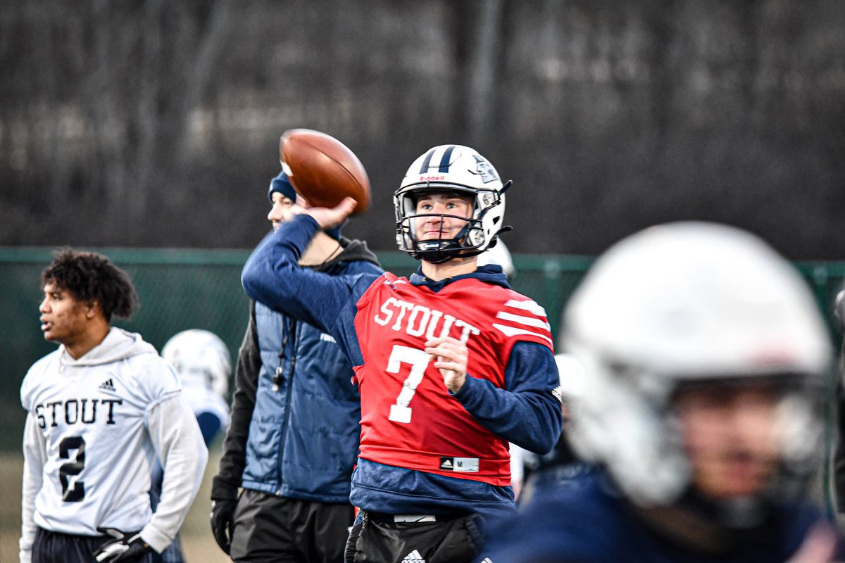 UW-Stout Football tweet media
