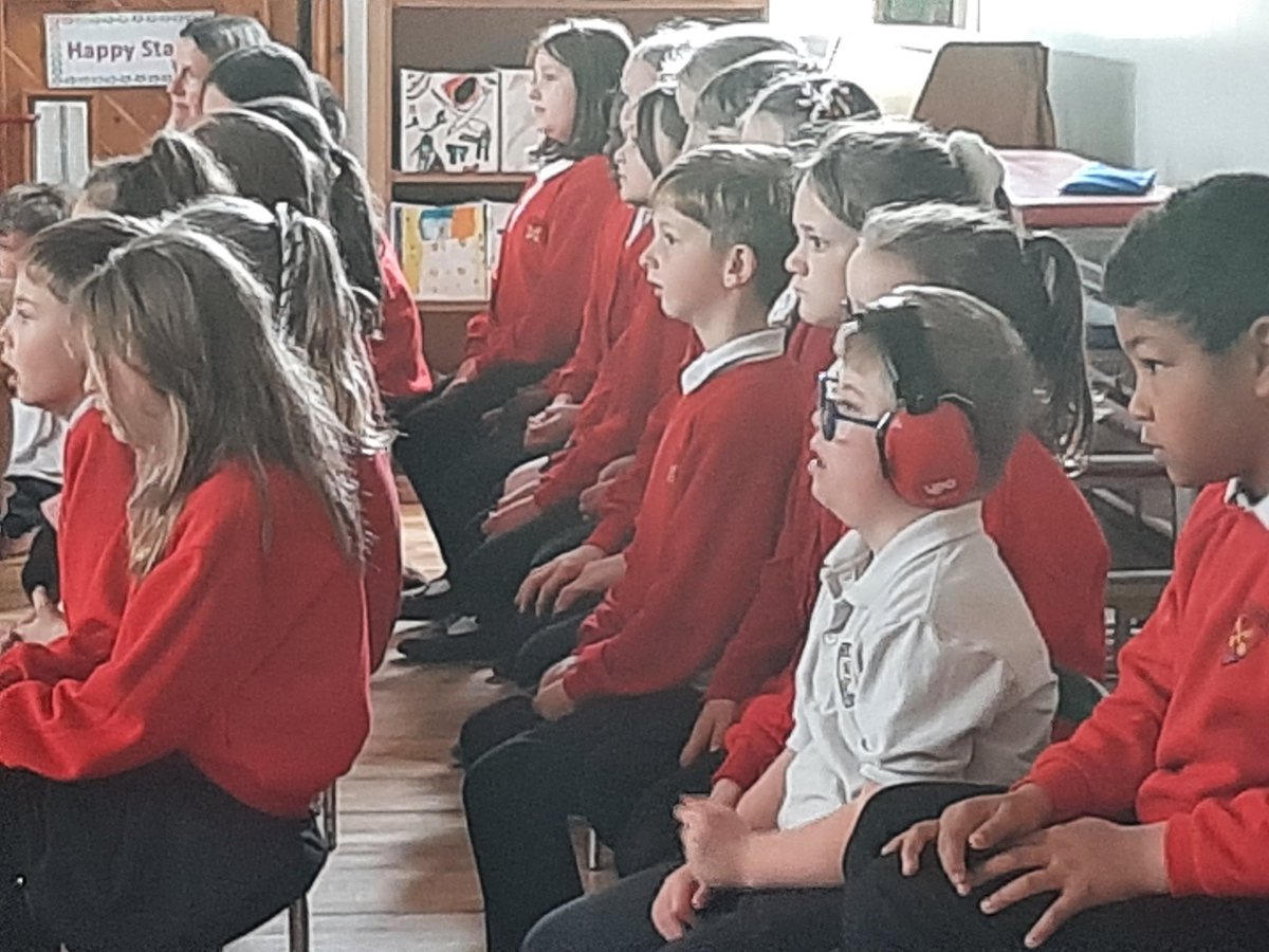 St Peter's First School tweet media