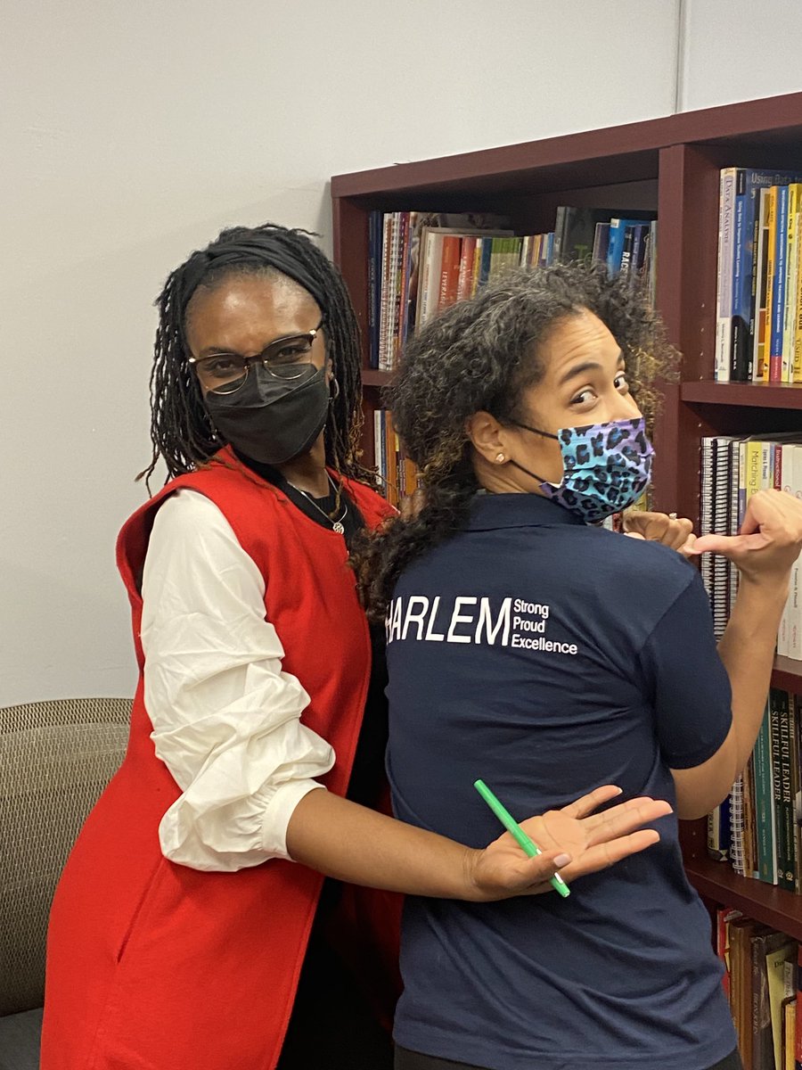 Guess who joined our ⁦<a href="/LockeSchoolNYC/">LockeSchoolNYC</a>⁩ today? ⁦@YaribelMercedes⁩. Adding to #HarlemExcellence. #CultivatingGenius #HarlemProud