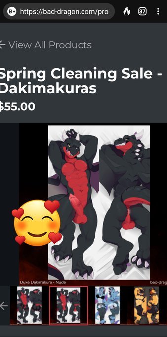 I still have feelings over this, am I the only Scalie that has turned their backs on Bad Dragon over the blatant destruction of our beloved Duke's beautiful Paws? THESE ARE NOT DUKES PAWS!  Fix these disgusting imposters and give Duke back his dignity, assholes! 😡