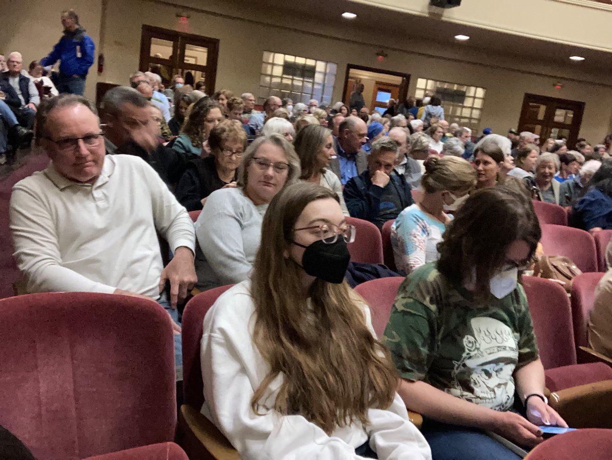 Happy Book Birthday, <a href="/mrstinkyfeet/">Osama Bon Jovi</a> ! So excited to celebrate the launch of RIPPLE with you and <a href="/SteerforthPress/">Steerforth Press</a> tonight. Pretty good crowd gathering with <a href="/RainyDayBooks/">Rainy Day Books</a> here on the Plaza!