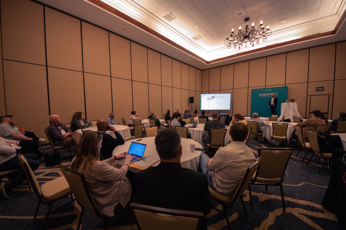 WorkForceSW's tweet photo. What was your biggest takeaway from Day 1 of VISION 2022? We're wrapping up a day full of sessions — from our keynote address to our insightful customer sessions. #WFSVISION22 #MakingWorkEasy https://t.co/V78bIGdlr8