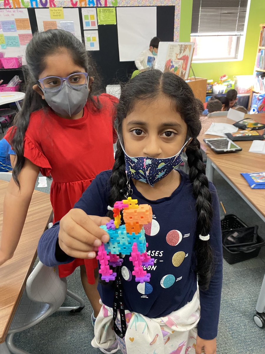 JanellThach's tweet photo. I wish I had the creativity to make things like this! #newclasspet https://t.co/KrKnrU8faB