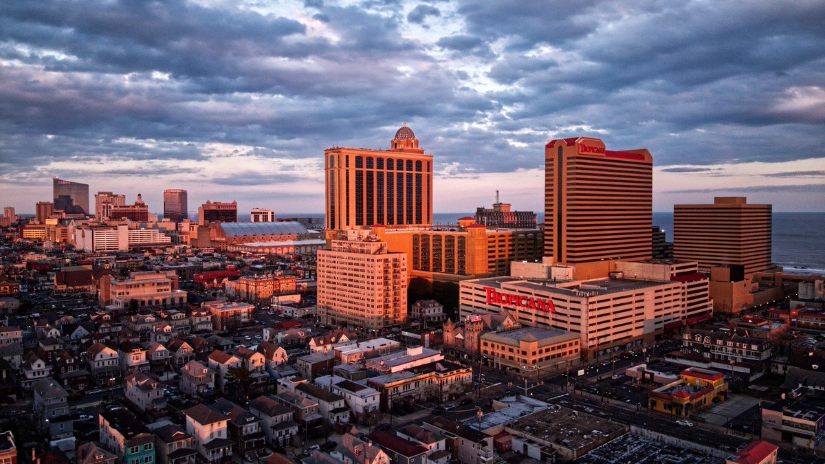 TropicanaAC's tweet photo. Gotta love those #TropViews ๐
๐ธ IG/jmfilms809 https://t.co/9S7rV3u8yW