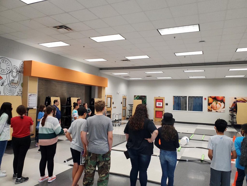 MarkhamWoodsMS's tweet photo. Megatronic Madness on campus tonight highlighting our program of emphasis! Thank you all for coming! https://t.co/zQLXvjBSn0