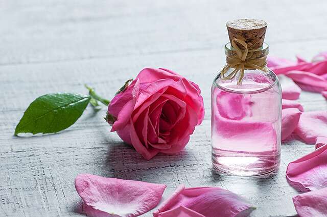 Skinsecrets11's tweet photo. Did you know organic rose water is a natural collagen booster for your skin?

Head over to our website for the best kept skin secrets!
https://t.co/QkoWtiEp6j

#skinsecrets #ROSE #rosewater #skincare https://t.co/pk6tTk2Jzj