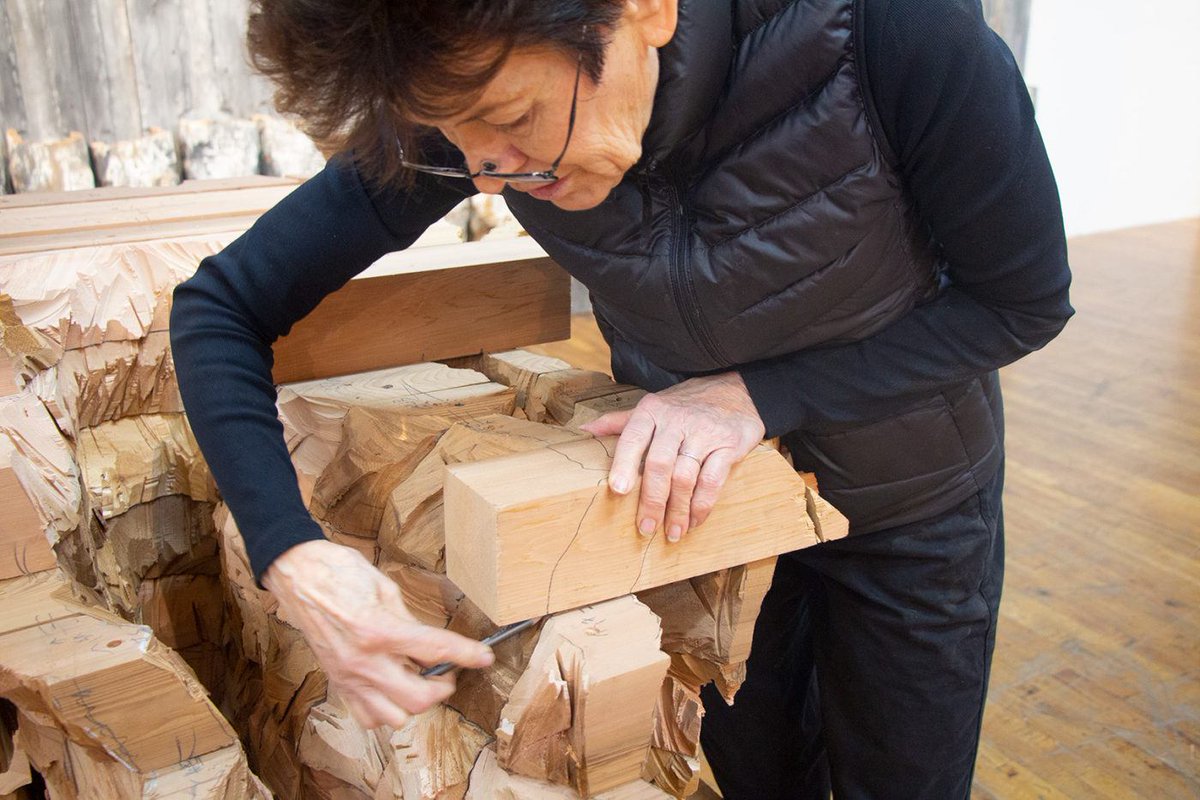 “While I'm working, there's a whole other way of thinking. There is no right, there is no wrong. You don't have to explain what you do and why you do it.” — Ursula von Rydingsvard

Big Question: Where do vision and execution diverge?

📖a21.tv/3Kd9faU