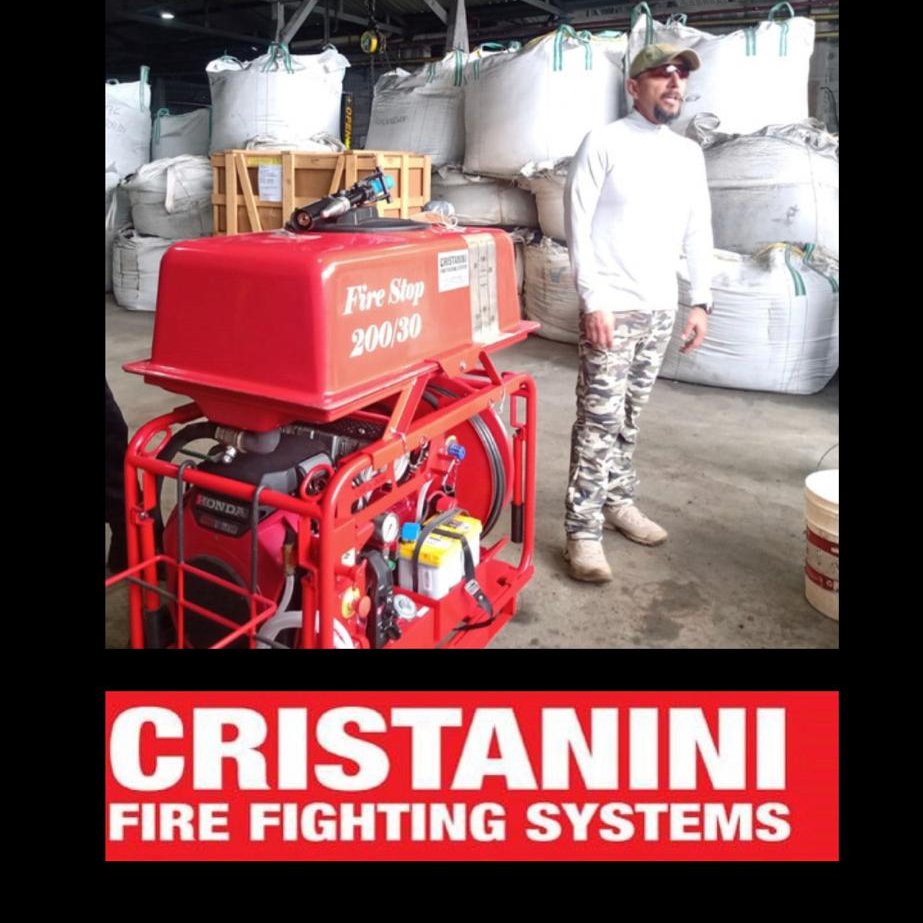 CristaniniC's tweet photo. #CRISTANINI, 💯aportando a la optimizacón de medidas de seguridad, para minimizar los riesgos al interior de cualquier industria.
.
#4RsolucioneS 🛞 #Seguridad #Supresióndeincendios 🔥#MedioAmbiente 🌳#Bodegas 🏢#Bomberos🚒 https://t.co/TCBssdBBc9