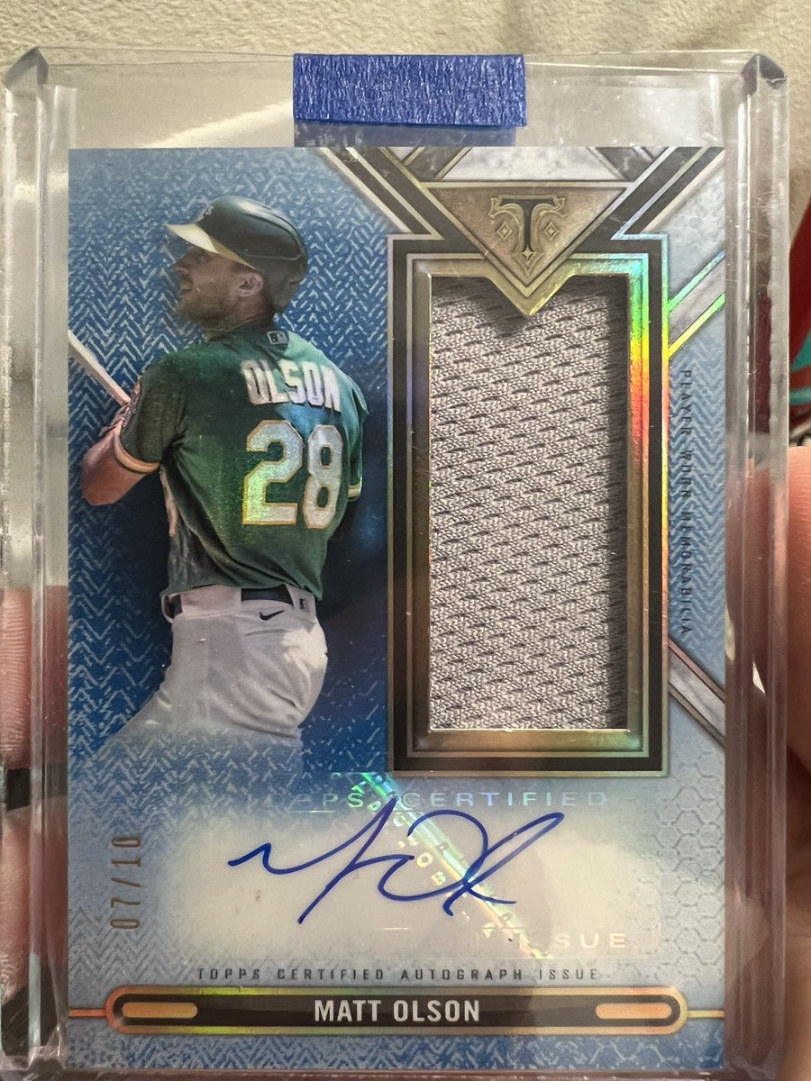 This <a href="/mattolson21/">Matt Olson</a> /10 auto patch came in the mail yesterday 😍