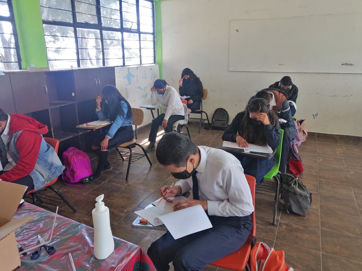 TBC_124's tweet photo. Hoy aplicamos la prueba #Planea2022 para los alumnos de sexto semestre, para conocer el grado de dominio en sus aprendizajes #EducacionFuerte.
@SeducEdoMex
@SEMSedomex
@israeljeronimol https://t.co/1uw93ZcIpp