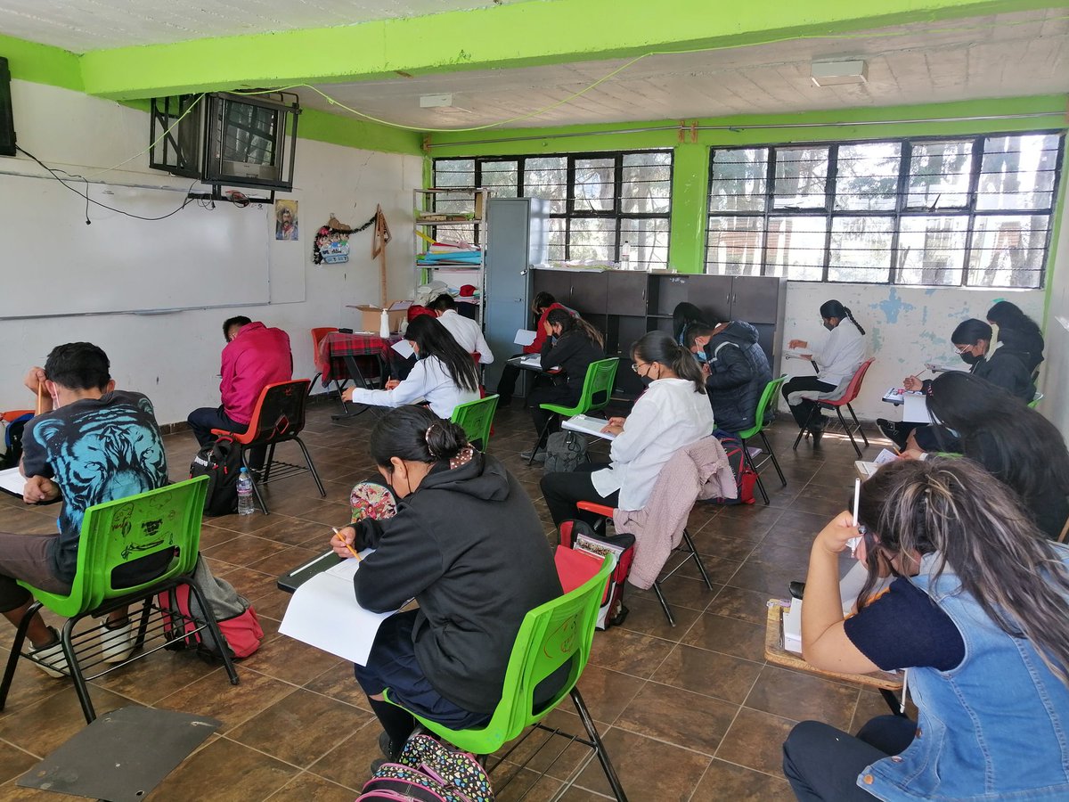 TBC_124's tweet photo. Hoy aplicamos la prueba #Planea2022 para los alumnos de sexto semestre, para conocer el grado de dominio en sus aprendizajes #EducacionFuerte.
@SeducEdoMex
@SEMSedomex
@israeljeronimol https://t.co/1uw93ZcIpp