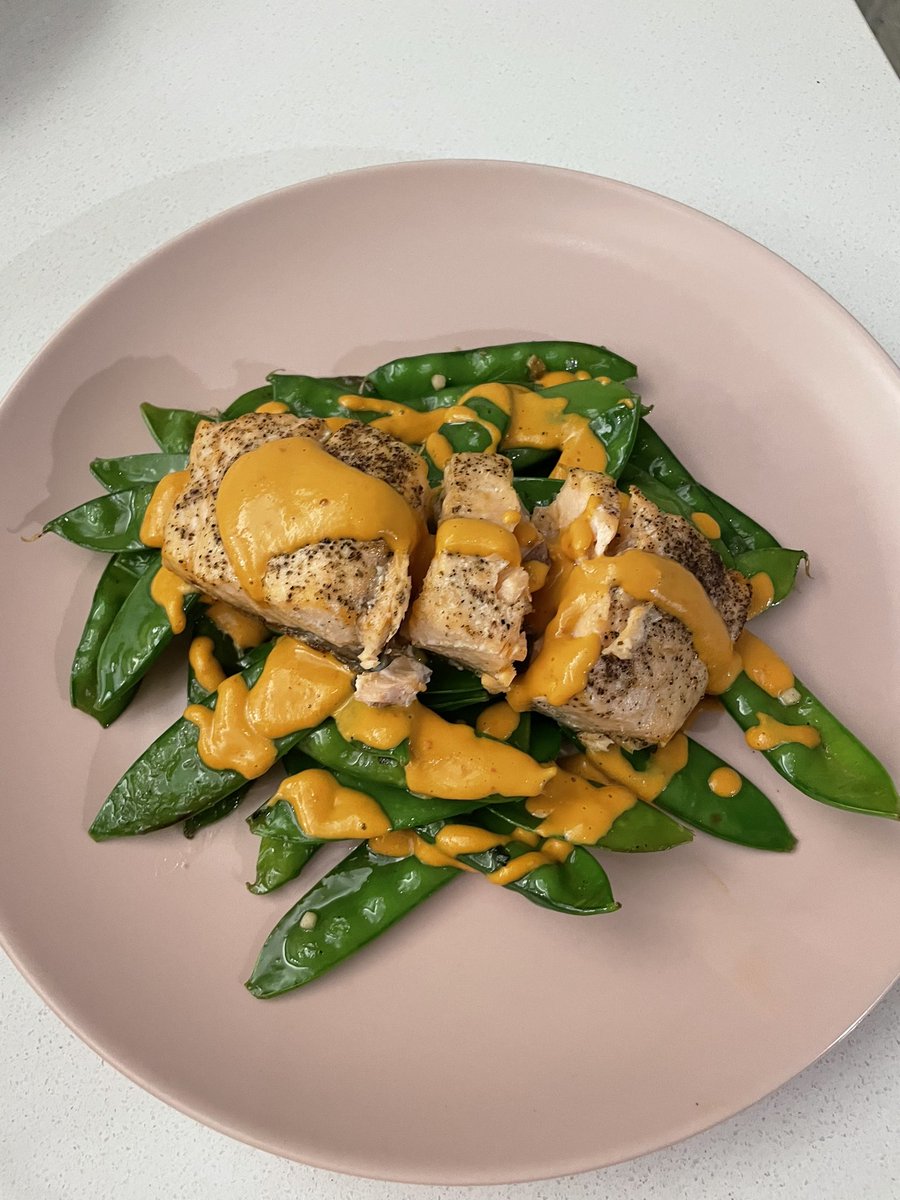 itrebecca's tweet photo. I am obsessed with nuoc cham! This recipe was creamy, made with cashews! I drizzled it all over this salmon. #vietnamese #nuoccham https://t.co/ddzH0Ckw7F