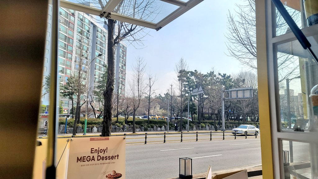 ☕️🐯캄파🧡 tweet media