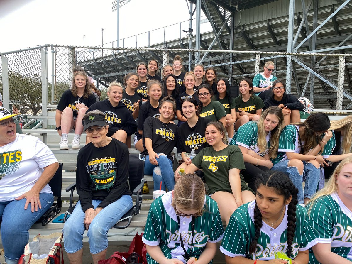 RF Softball tweet media