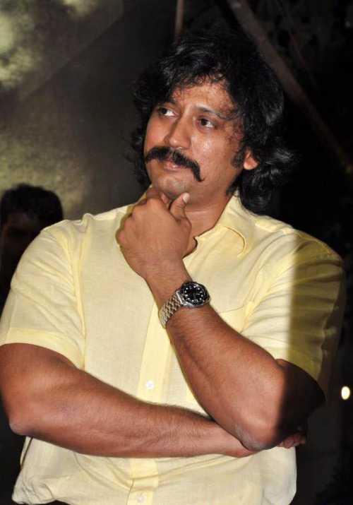 balavarnam's tweet photo. @actorprashanth Wish you many more happy birthday ANNA..Always u  my hero and Bro.. https://t.co/v3QhdEu20G