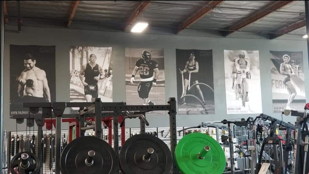 Rodney909's tweet photo. 4am wake up to chase goals.. earn your spot on the wall 🤙🏽👊🏽 https://t.co/UrxubvTwnr