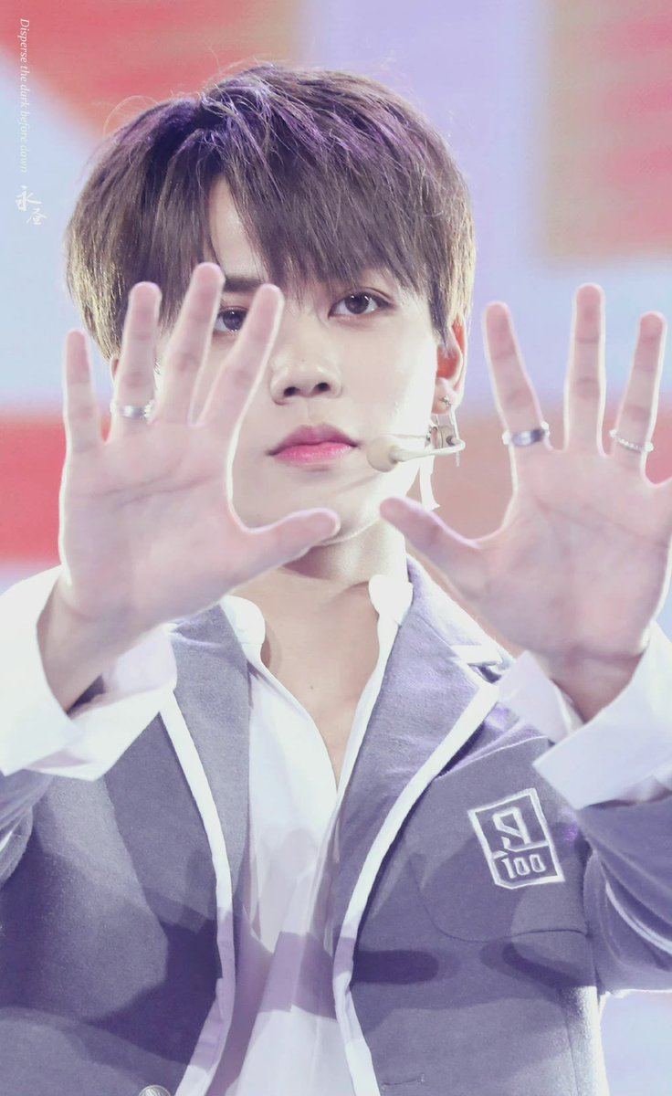 joyfulpoem's tweet photo. I like this photo alot. 💙

#林彦俊 ​​​#EvanLin #LinYanjun #임언준 #4YearsWithLinYanjun https://t.co/ltRsRKCVJo