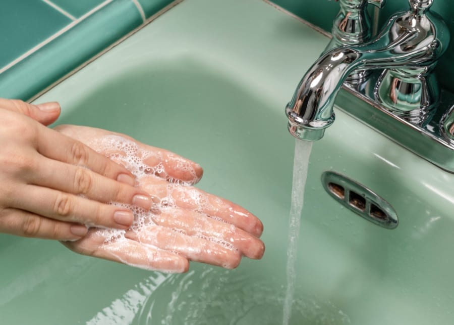 LeakDtech's tweet photo. With summer approaching and water already scares in the desert, it's important to think about how we can save water in the home. 

https://t.co/XOYrjXIGmt 

#waterleak #waterleaks #waterleakdetection #waterleakage #waterleakdetector #waterleakfix #waterleakfound #Leakdtech https://t.co/TLYdXmrl61