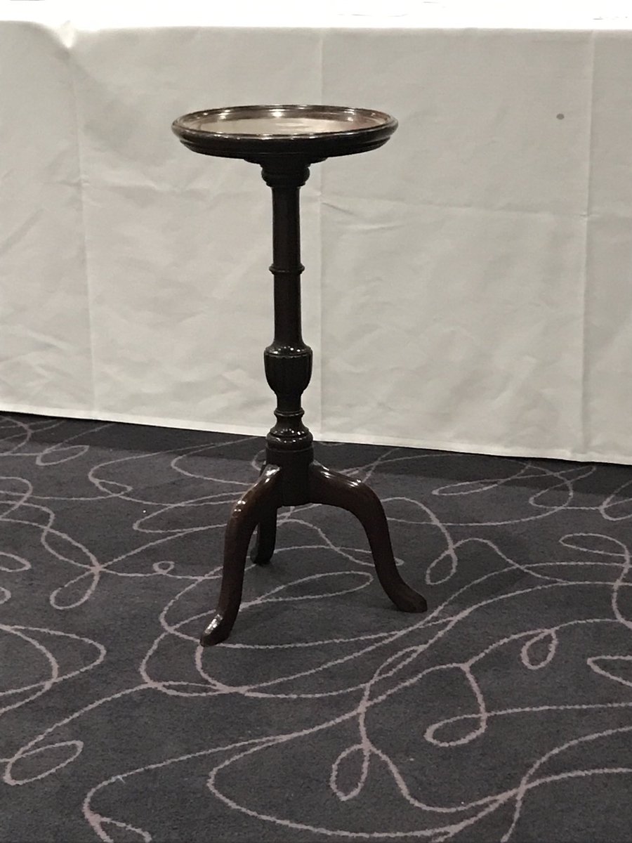 A pair of antique tables (only one shown !) available now from ⁦<a href="/ChurchStreetAnt/">ChurchStreetAntiques</a>⁩  in Altrincham.