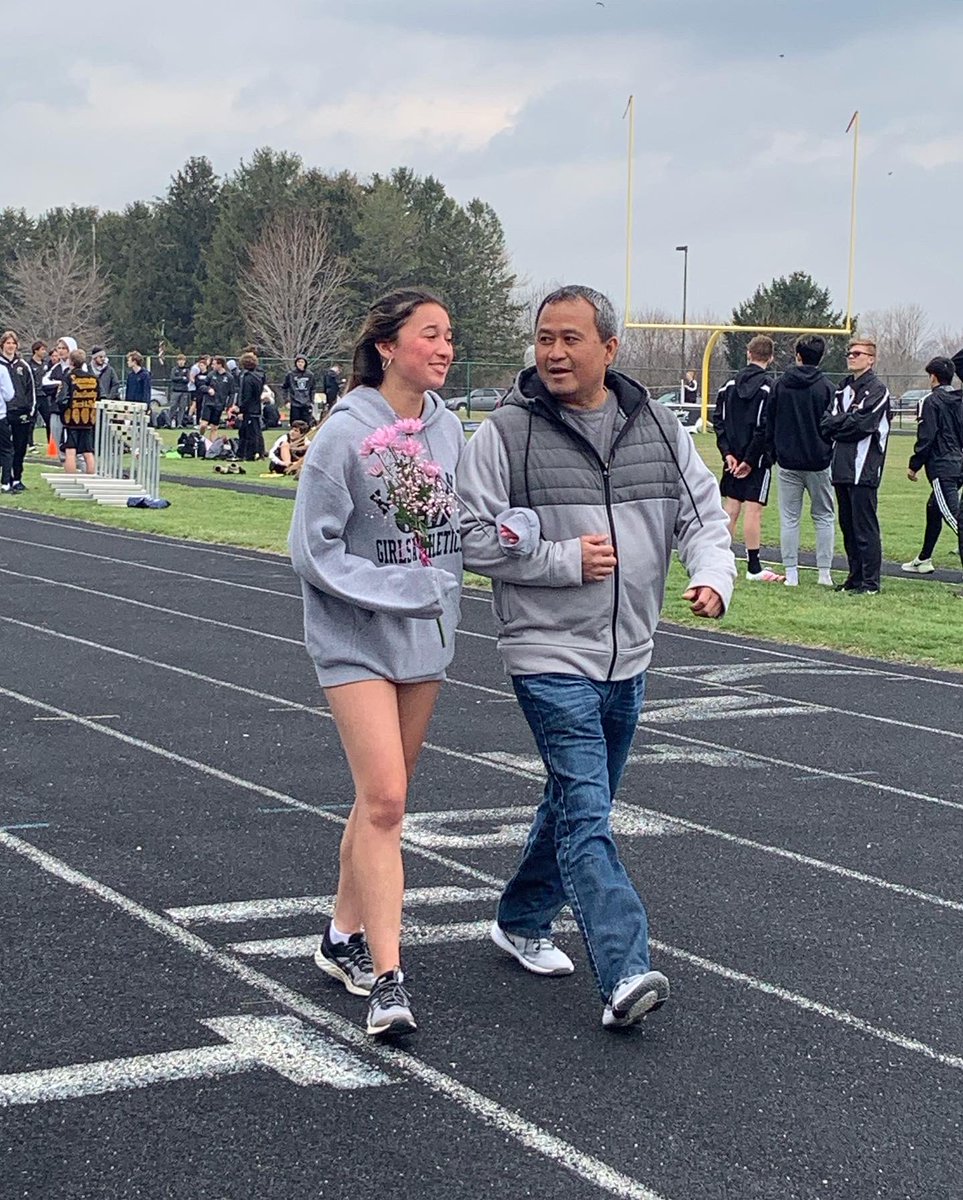 Kaneland Girls T&F and XC tweet media