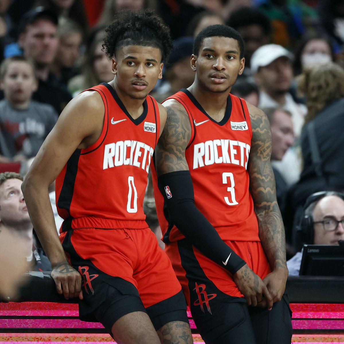 TheHoopCentral's tweet image. Jalen Green and Kevin Porter tonight:

- Green: 30 PTS, 52% FG, 4 3PM

- Porter: 36 PTS, 50% FG, 6 3PM

This duo. ⭐️