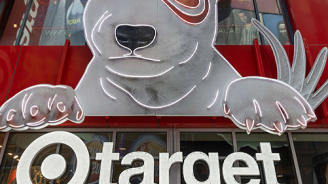 QuesterMR's tweet image. First Look: Check out Target’s new Times Square store dlvr.it/SN2pyg #ChainStoreAge #Marketing #Advertising