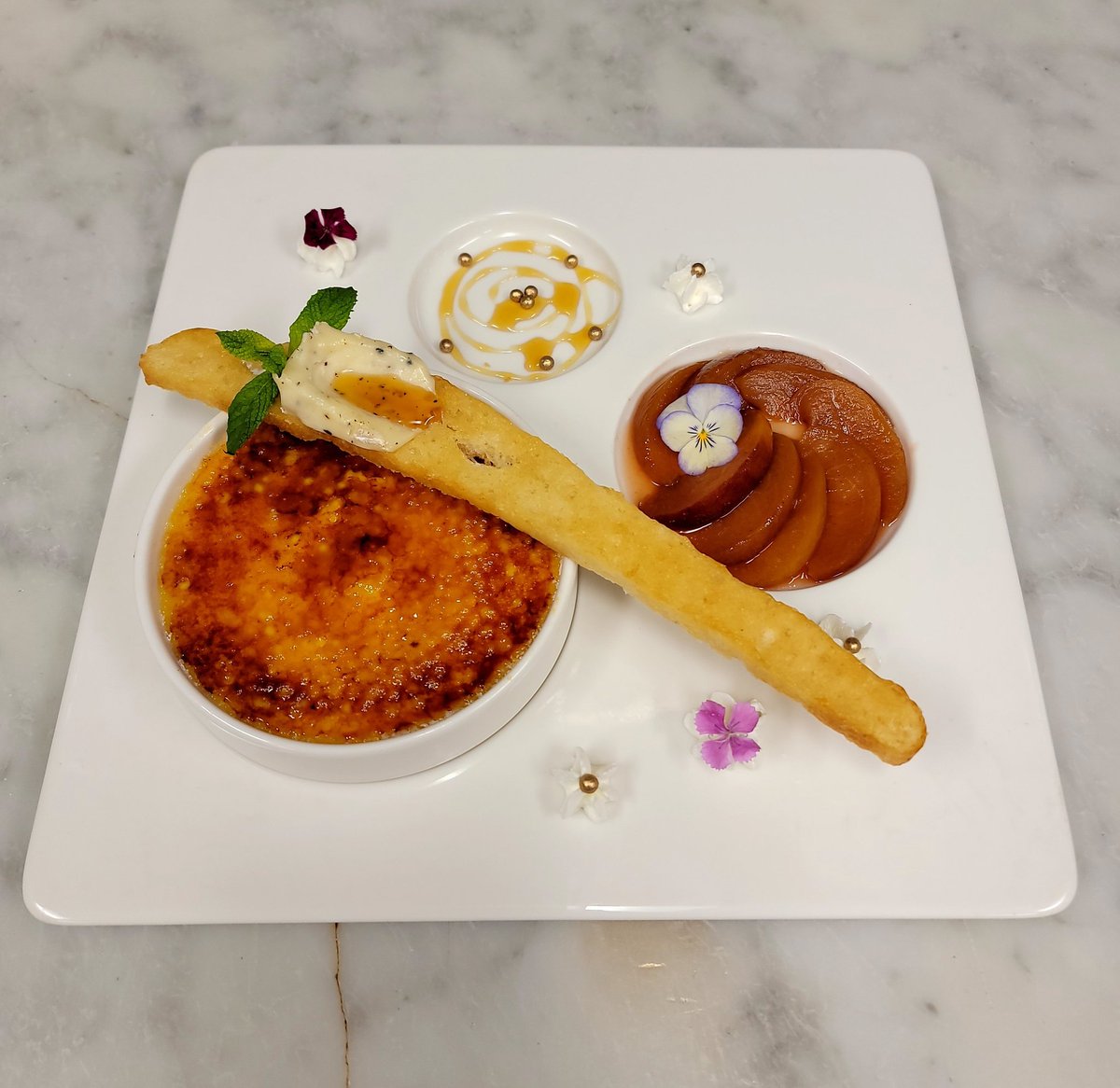 rowen_mcgee's tweet photo. Had a menu change tasting today for western village steakhouse! Strawberry rhubarb mousse bar, lemon meringue, and peaches and creme brulee! #pastryart #yummy #foodporn https://t.co/GHUhoGqPFt
