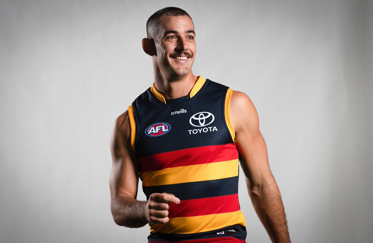 Adelaide_FC's tweet image. CONFIRMED: Taylor Walker will face Essendon this weekend.

He's back 😎

#weflyasone