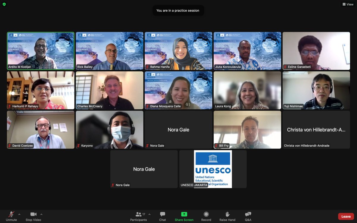 Hanifa27842431's tweet photo. Honor to participate in the lanel discussion of #UNDOS #safeocean SESSION A: Learnings from recent tsunamis generated by non-seismic and complex sources.
This morning Wed, 6 April 2022 
Time: 00:00-02:30 UTC 
FB: https://t.co/yA91y4v9vj
More info: https://t.co/8Al57PsNmd https://t.co/HN6kBBva5a