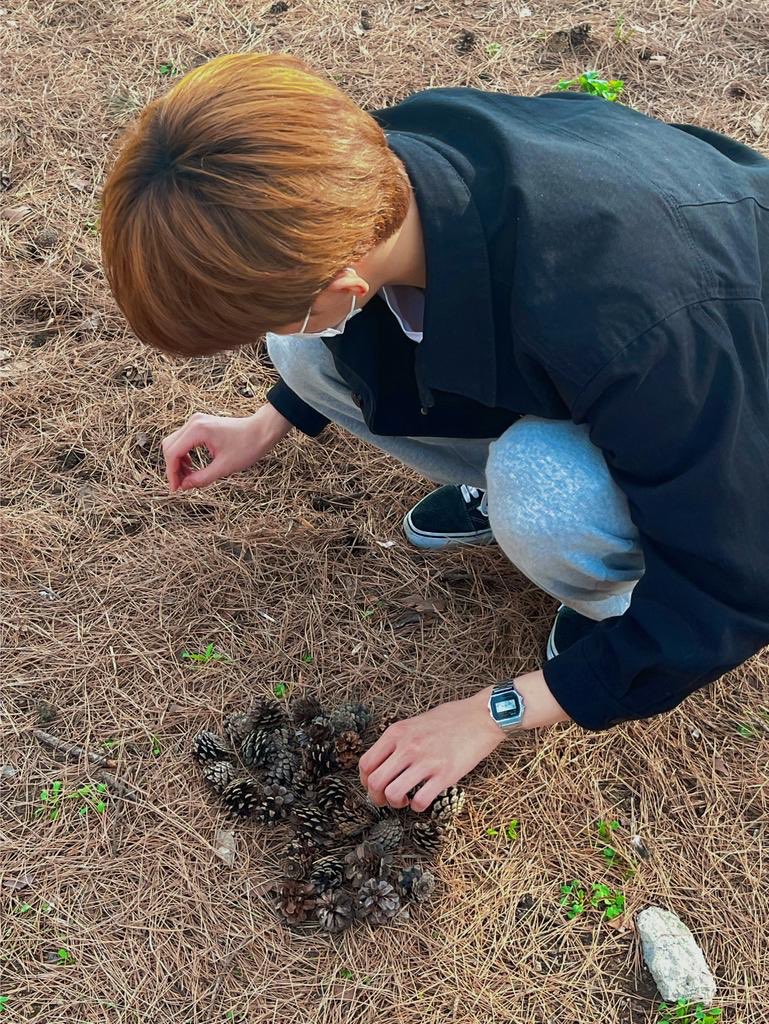 donghyuks_pics's tweet photo. donghyuk fancafe 5/6
#λΈλν€ #BLANK2Y
#λ°λν #DONGHYUK
#PARKDONGHYUK
#Keystone_Entertainment https://t.co/BfJhfjgSYJ