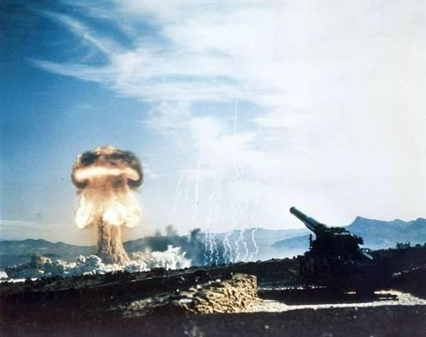 The rolling barrage fire is a moving wall of artillery fire (огневой вал) which destroys the enemy and acts as a defensive curtain for the land assault that follows behind. It was widely used in WWI, WWII and had to be used in WWIII, too, but now with the tactic nuclear weaponry