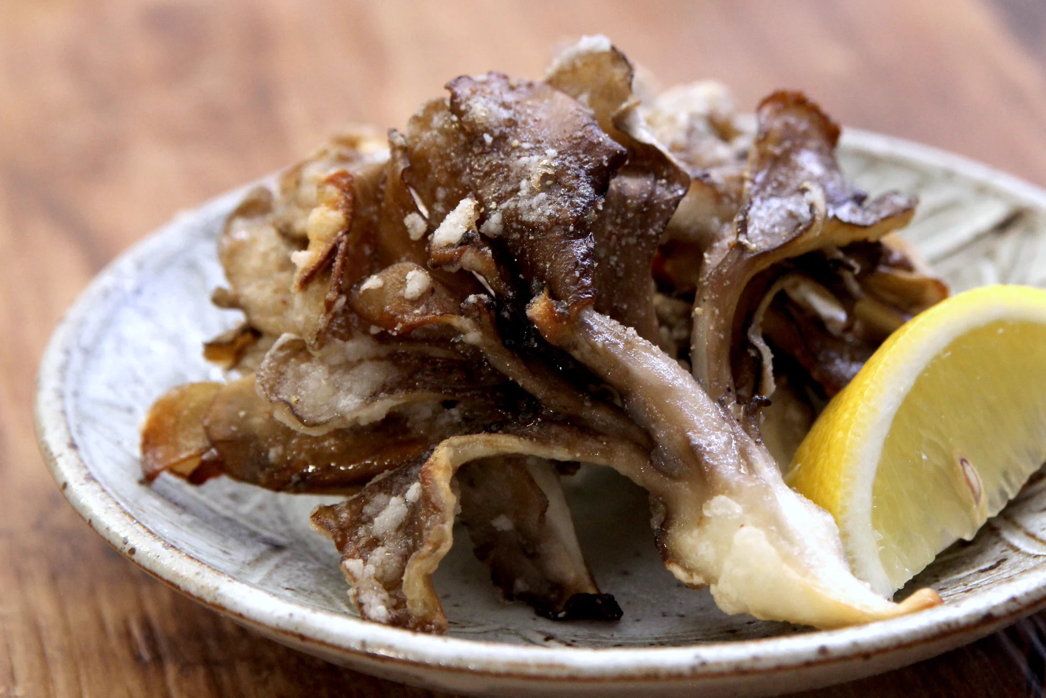 まいたけの唐揚げ。「うま塩味」にすると、箸が止まらない！