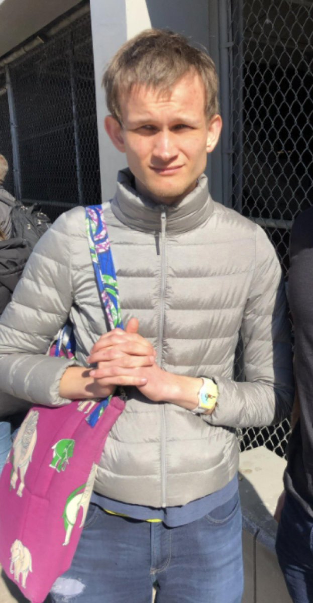 griffden_'s tweet photo. god fucking damn im really trusting this man with my entire financial future https://t.co/09TN7EpDfC