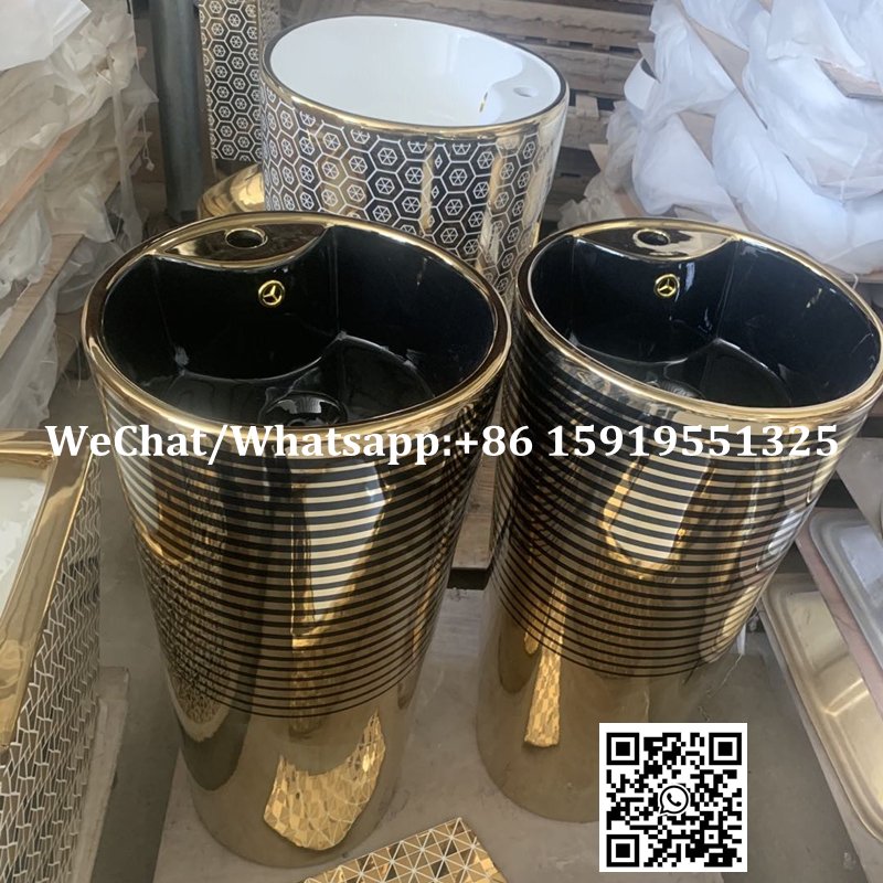 Kittyxie_'s tweet photo. Popular design washroom black gold wash basin
#washbasin #basin #ceramicbasin #bathroombasin #goldbasin #goldenbasin #colorbasin #silverbasin #rosegoldbasin #goldplatedbasin #washsink #sink #ceramicsink #bathroomsink #goldsink #goldensink #colorsink #silversink #rosegoldsink https://t.co/RxT3y5d8Pv