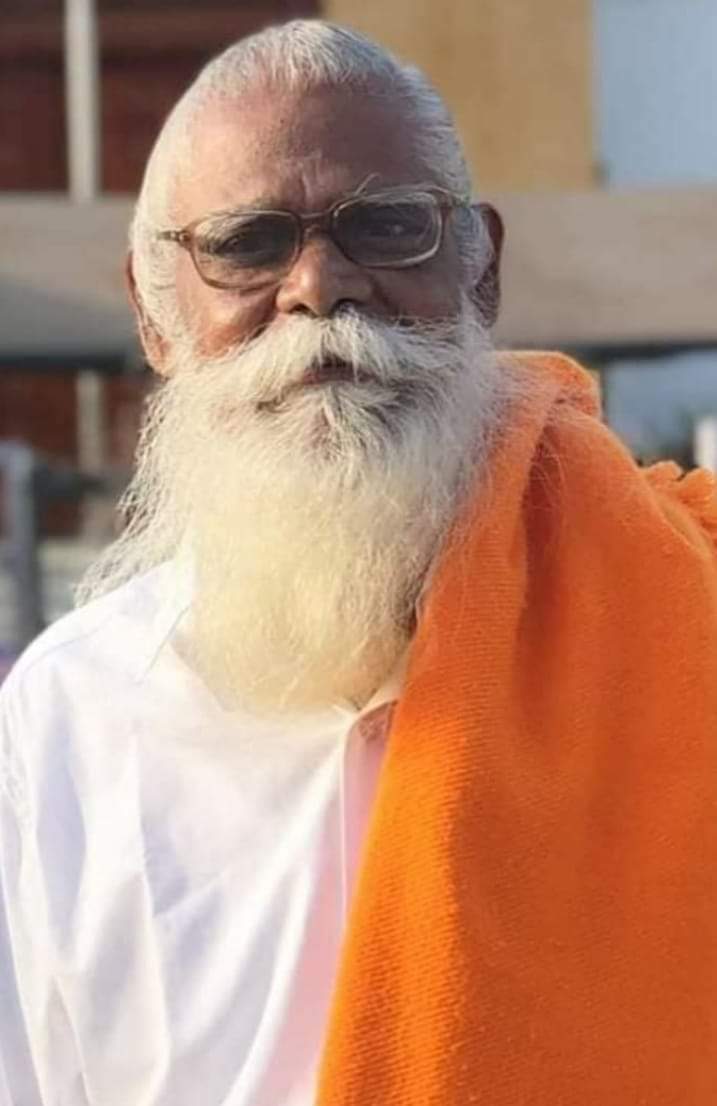 கண்ணீர் அஞ்சலி 😭😭

வன்னியர் சங்க மூத்த முன்னோடி, வன்னியர் இட ஒதுக்கீட்டு போராளி
காட்டகரம் வேங்கைப்புலியன் அவர்கள் இயற்கை எய்தினார்.

அண்ணாரின் குடும்பத்தாருக்கு நமது வன்னிய நண்பர்கள் சார்பாக ஆழ்ந்த இரங்கலை தெரிவித்துக் கொள்கிறோம்.🙏🙏

#RIP