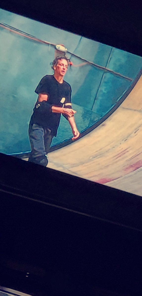 mrslusox's tweet photo. Just watched Tony Hawk: Until The Wheels Fall Off
#TonyHawkHBO 
#UntilTheWheelsFallOff 
#tonyhawk 
Ah Mazing!!
Watch it 
Love how real &amp; vulnerable he was
Also #Iloverodneymullen
#rodneymullen https://t.co/fHOXbw5Roe