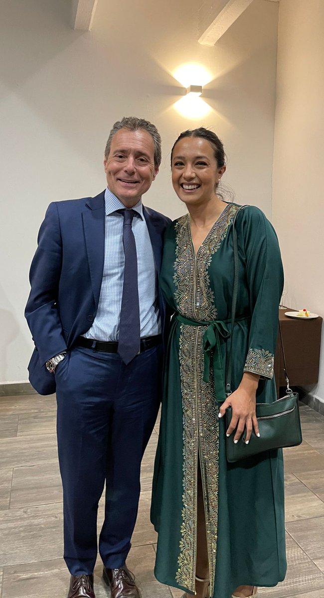 crisanchezpavon's tweet photo. El día de hoy tuve la oportunidad de conocer y charlar con @pelaez_alberto periodista con gran trayectoria, además de excelente persona, previo a su participación de mañana en #creativismo2022 evento organizado por la @UMAGUniversidad ¡Gracias x compartir! https://t.co/nyaBDzsqHZ