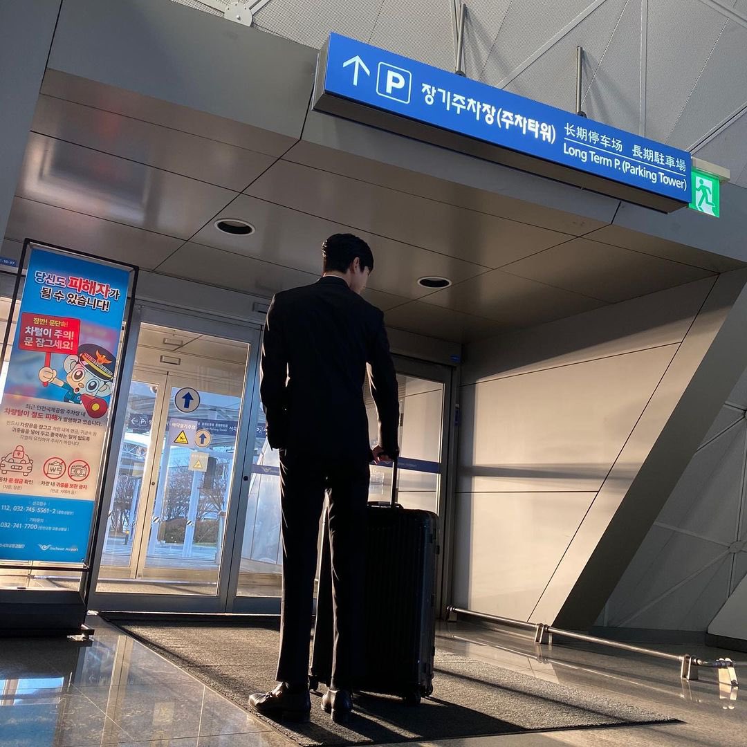 fluffyyhamster's tweet photo. Hyoseop: “Although the drama ended, the story of Taemoo and Hari still goes on.”

🥺😭😭😭
#BusinessProposal https://t.co/gPbVmtHlfL
