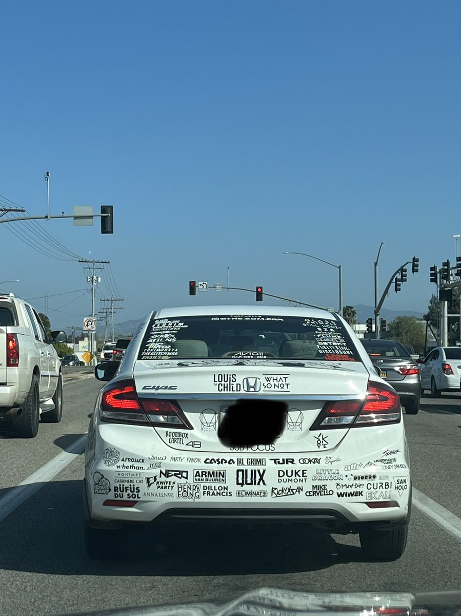 Bermsky's tweet photo. Do you even #PLUR bro? https://t.co/g6gFZOqhi8