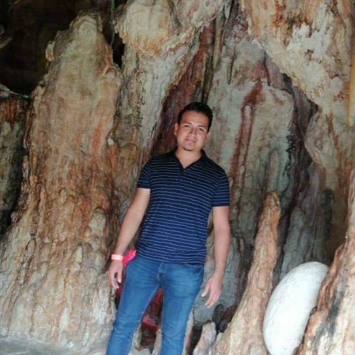davidsar92's tweet photo. #NuevaFotoDePerfil https://t.co/iGBZE3zmYd