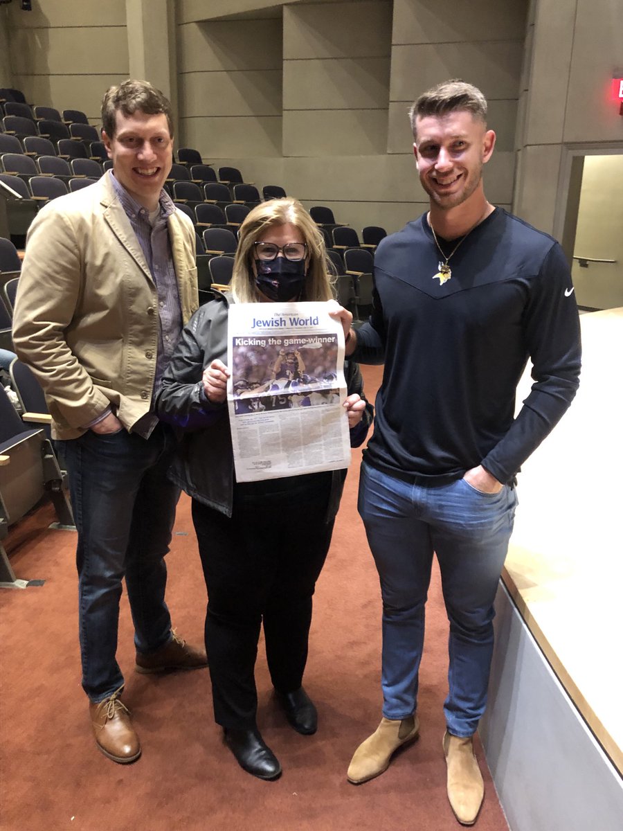 SteveHunegs's tweet photo. Annual JCRC day trip to United States Holocaust Memorial Museum w/ Greg Joseph &amp; Brett Taber of the Vikings and Ilana Joseph. https://t.co/3AGtz5jmEl