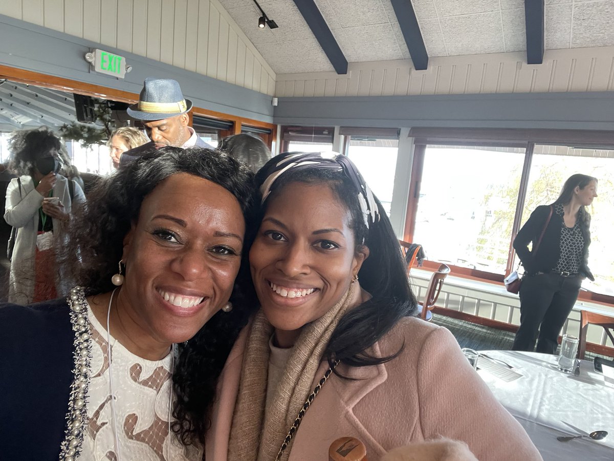 chadehum's tweet photo. Amazing AAN DLP leaders and recipients!!! #aanleadership #aandlp #AANAM #AAN2022 @cynarmandmd @DrSaraDawit @LCharlestonIVMD @wendyvokaty1 @NateKosher https://t.co/qOUGRBDB0x