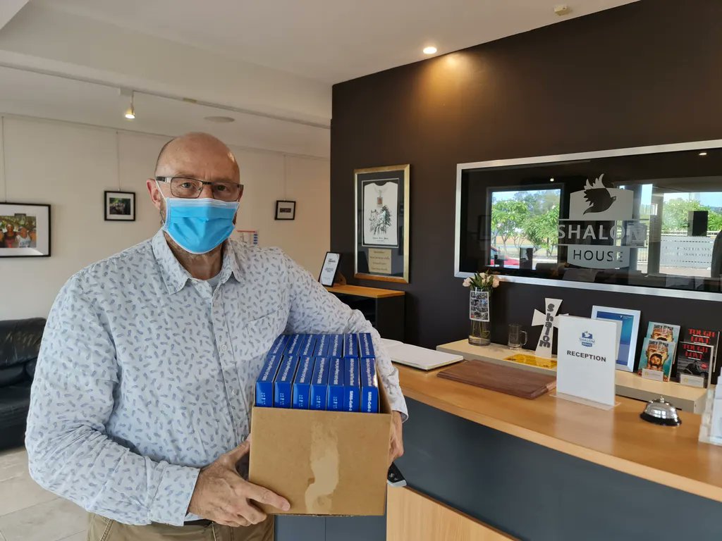 BrianWalkerMLC's tweet photo. Dropping off some Rapid Antigen Tests to help the amazing rehabilitation work that @ShalomHouseWA is doing in Perth's hills. #safewa #auspol #COVID #rats https://t.co/HRkwkmm3i2