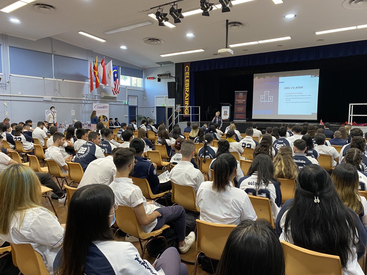 SthWestConnect's tweet photo. Year 10 students exploring career pathways and building the foundation for a Successful Future in our Future Forward program. https://t.co/2oDNyUP44y