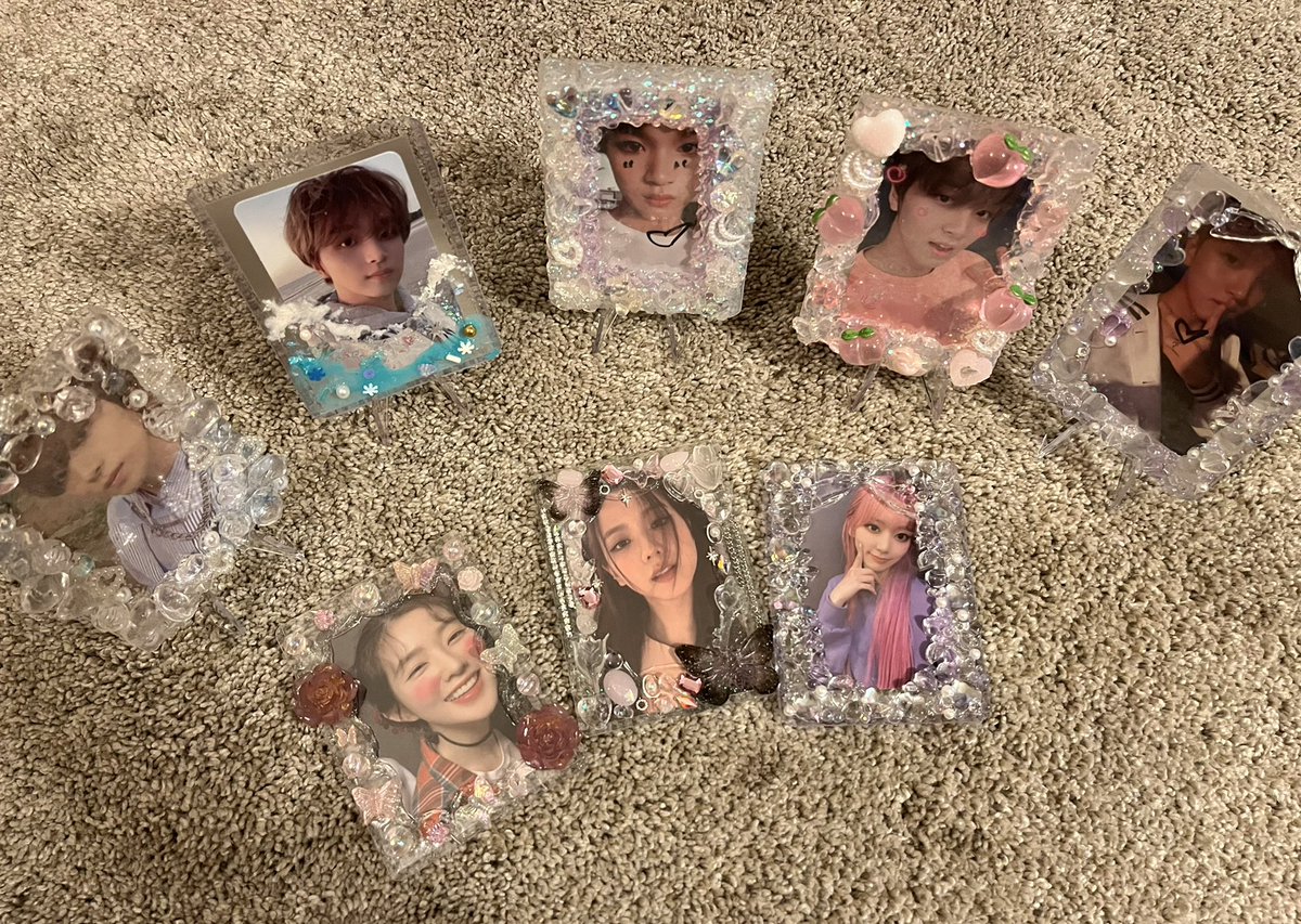 sleepynovels's tweet photo. thank you for everything bella!! everything arrived super quick and safe ❤️ my offering to the toploader cult you’re building is a haechan + women prayer circle
individual toploaders in thread <3 @23ology #23feedback https://t.co/SzlhgLeGYo